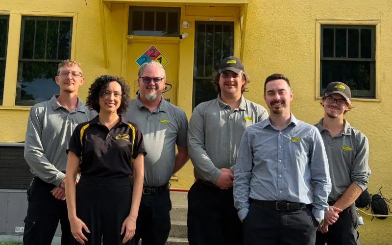 Advanced Pest Control team before implementing Exterminator services.